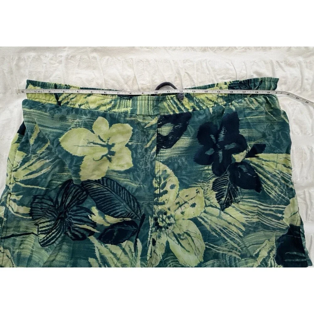 Jams World Men’s Lined Swim Trunks, Large, Green Floral, GUC